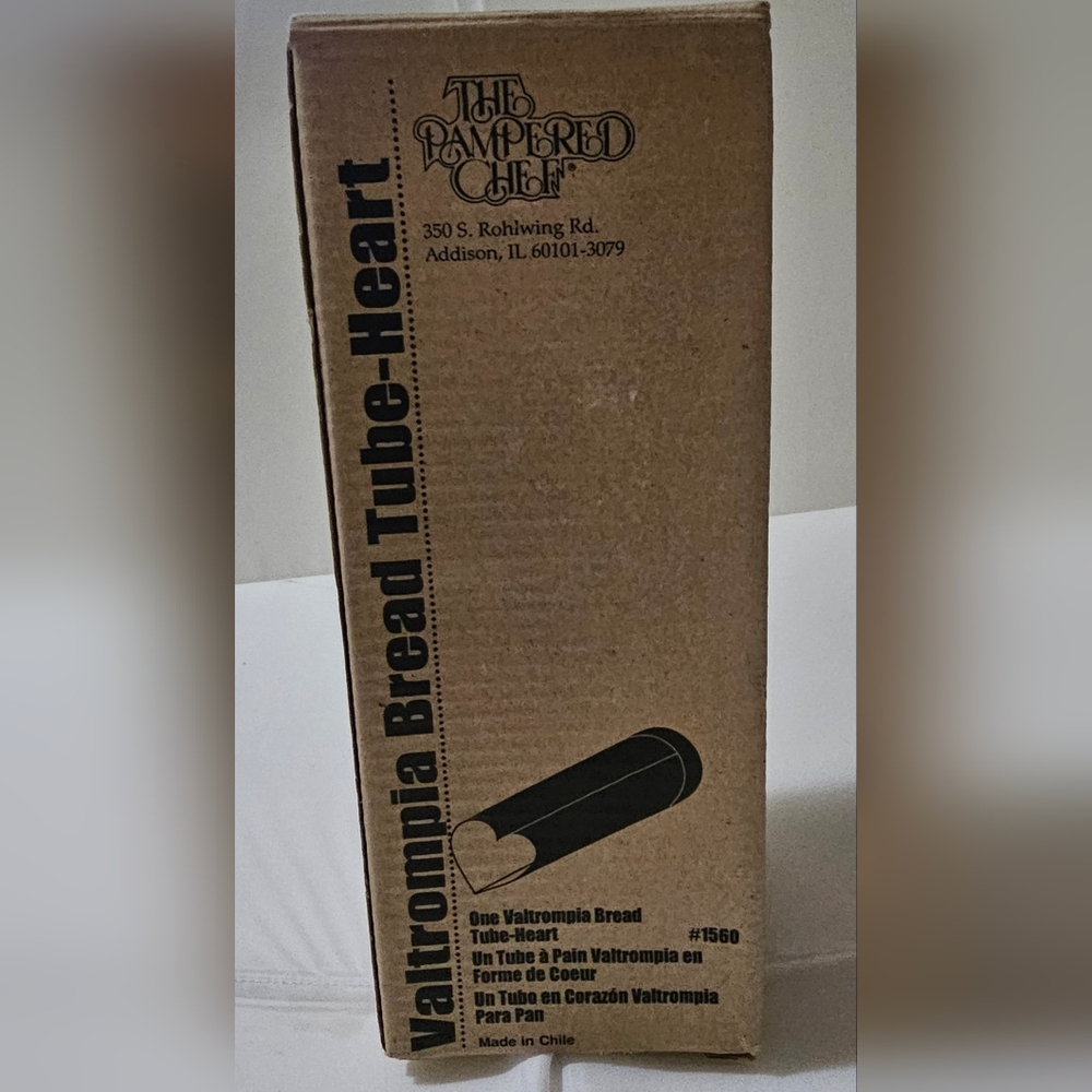 Vintage Pampered Chef Heart Bread Tube - Silver - Picture 4 of 5